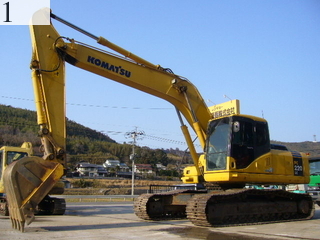 中古建設機械 中古 コマツ KOMATSU 油圧ショベル・バックホー ０．７－０．９立米 PC220LC-7