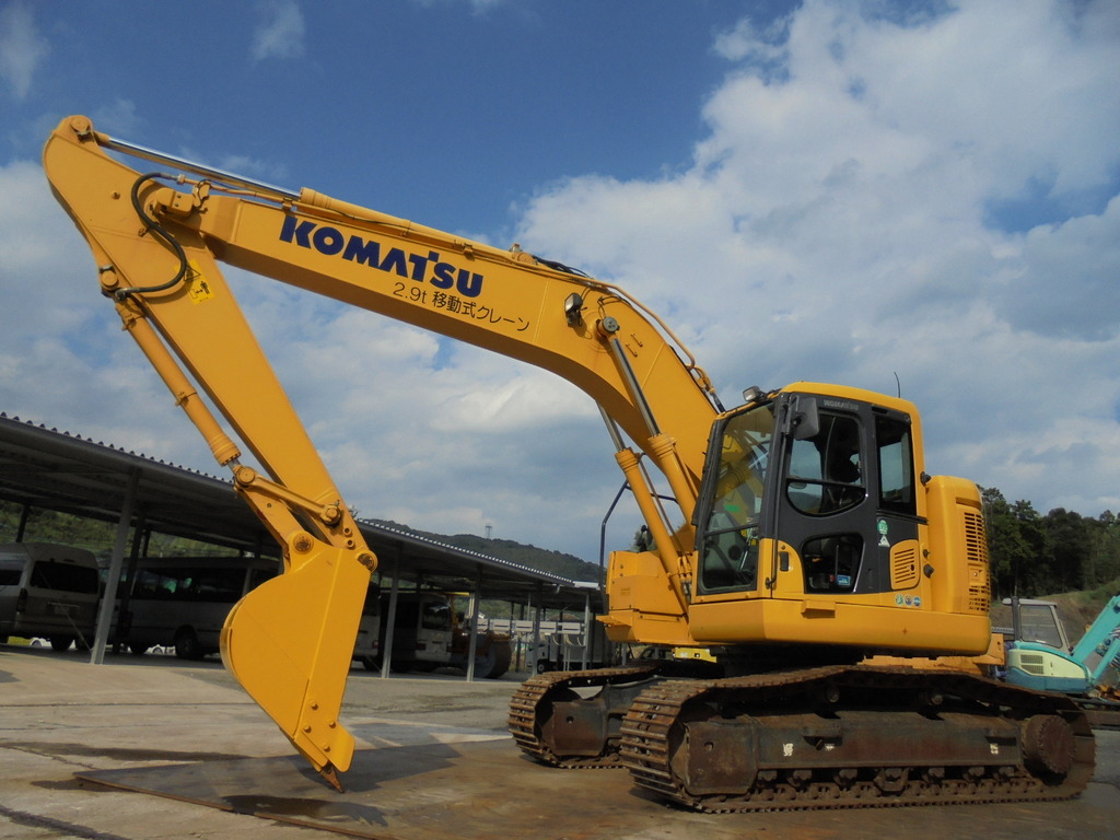 中古建設機械 中古 コマツ KOMATSU 油圧ショベル・バックホー ０．７－０．９立米 PC228US-10