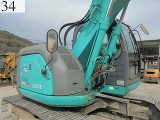 中古建設機械 中古 コベルコ建機 KOBELCO 油圧ショベル・バックホー ０．４－０．５立米 SK135SR-1ES