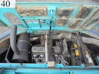 中古建設機械 中古 コベルコ建機 KOBELCO 油圧ショベル・バックホー ０．４－０．５立米 SK135SR-1ES