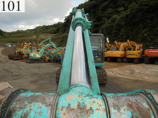 中古建設機械 中古 コベルコ建機 KOBELCO 油圧ショベル・バックホー ０．４－０．５立米 SK135SR-1ES