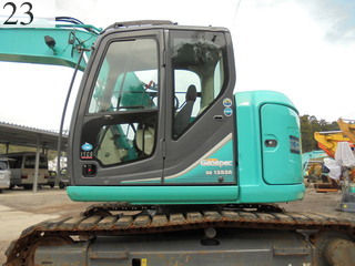 中古建設機械 中古 コベルコ建機 KOBELCO 油圧ショベル・バックホー ０．４－０．５立米 SK135SR-3