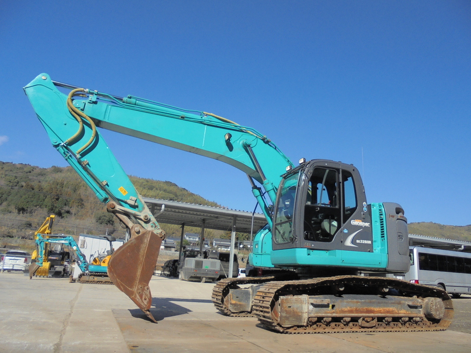 中古建設機械 中古 コベルコ建機 KOBELCO 油圧ショベル・バックホー ０．７－０．９立米 SK225SR