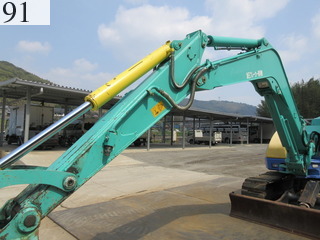 中古建設機械 中古 ヤンマーディーゼル YANMAR 油圧ショベル・バックホー ０．２－０．３立米 ViO70-3A