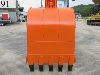 中古建設機械 中古 日立建機 HITACHI 油圧ショベル・バックホー ０．４－０．５立米 ZX120-5B