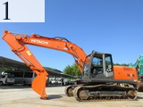 中古建設機械 中古 日立建機 HITACHI 油圧ショベル・バックホー ０．７－０．９立米 ZX200-3