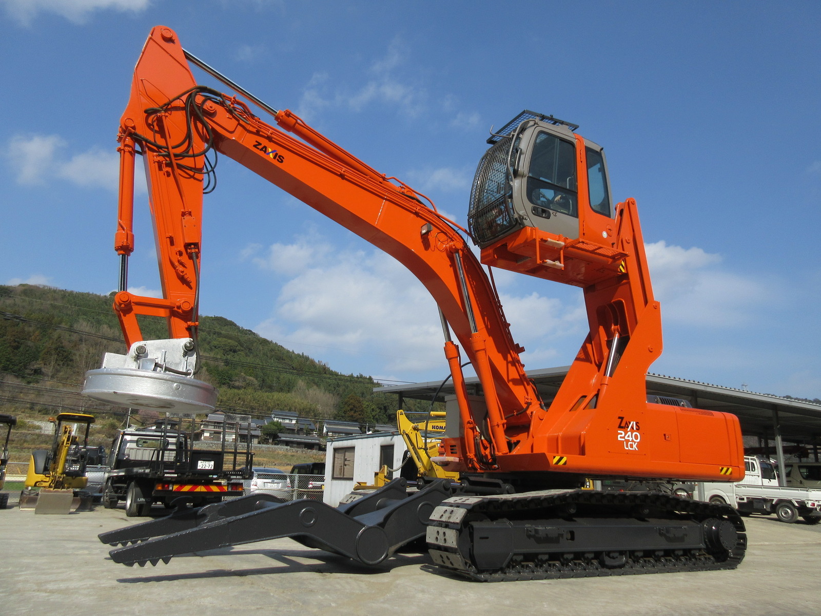 中古建設機械 中古 日立建機 HITACHI マテリアルハンドリング機 マグネット仕様 ZX240LCK