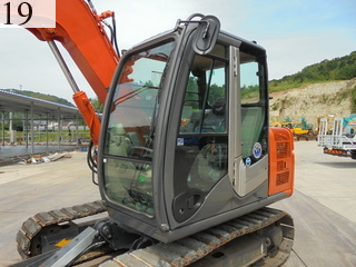 中古建設機械 中古 日立建機 HITACHI 油圧ショベル・バックホー ０．２－０．３立米 ZX70-3