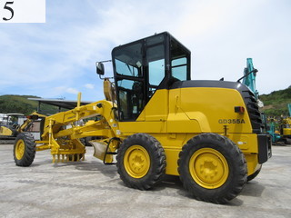 中古建設機械 中古 コマツ KOMATSU モーターグレーダー アーティキュレート式 GD355A-3