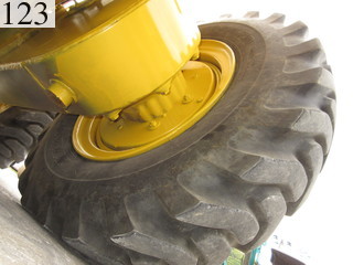 中古建設機械 中古 コマツ KOMATSU モーターグレーダー アーティキュレート式 GD355A-3