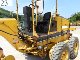 中古建設機械 中古 コマツ KOMATSU モーターグレーダー アーティキュレート式 GD405A-2