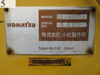 中古建設機械 中古 コマツ KOMATSU モーターグレーダー アーティキュレート式 GD405A-3