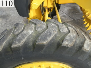 中古建設機械 中古 コマツ KOMATSU モーターグレーダー アーティキュレート式 GD405A-3