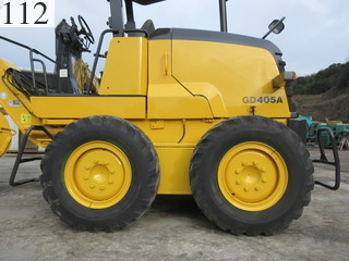 中古建設機械 中古 コマツ KOMATSU モーターグレーダー アーティキュレート式 GD405A-3