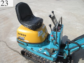 中古建設機械 中古 クボタ KUBOTA 油圧ショベル・バックホー ０．１立米以下 K-005-3