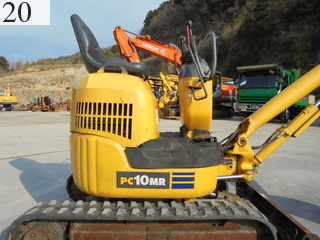 中古建設機械 中古 コマツ KOMATSU 油圧ショベル・バックホー ０．１立米以下 PC10MR-2