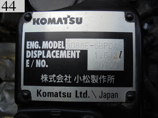 中古建設機械 中古 コマツ KOMATSU 油圧ショベル・バックホー ０．１立米以下 PC30MR-3