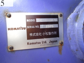 中古建設機械 中古 コマツ KOMATSU 油圧ショベル・バックホー ０．１立米以下 PC38UUM-2