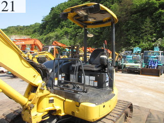 中古建設機械 中古 コマツ KOMATSU 油圧ショベル・バックホー ０．２－０．３立米 PC40MR-3