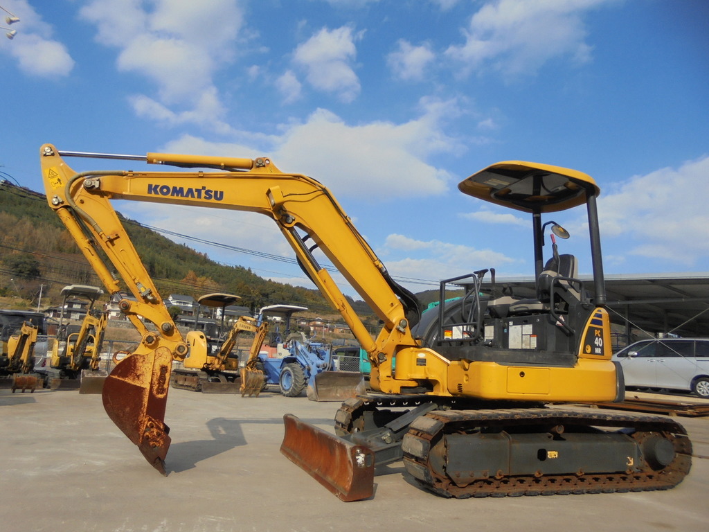 Used Construction Machine Used KOMATSU KOMATSU Excavator 0.2-0.3m3 PC40MR-3