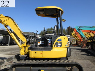 中古建設機械 中古 コマツ KOMATSU 油圧ショベル・バックホー ０．２－０．３立米 PC40MR-3