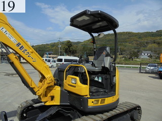 中古建設機械 中古 ヤンマーディーゼル YANMAR 油圧ショベル・バックホー ０．２－０．３立米 ViO40-5B