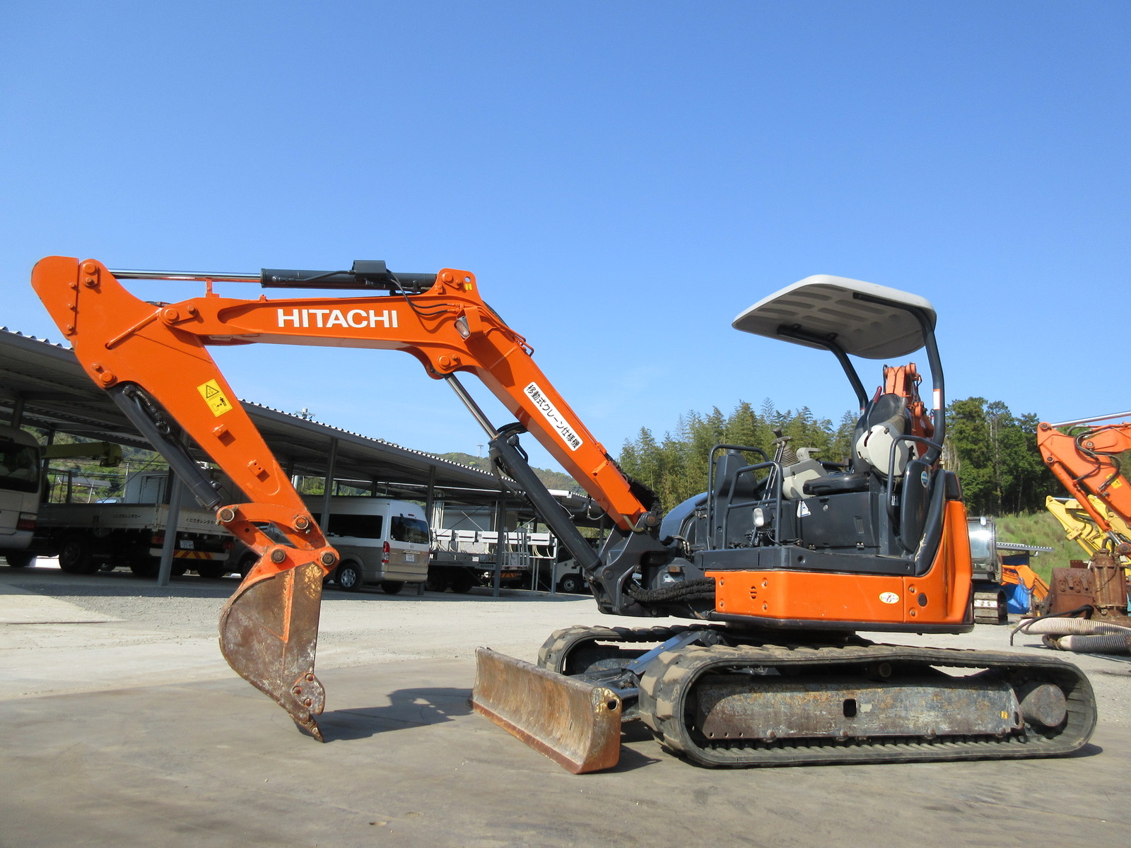 中古建設機械 中古 日立建機 HITACHI 油圧ショベル・バックホー ０．２－０．３立米 ZX40U-3