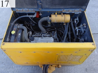 中古建設機械 中古 日本ボーマク株式会社 BOMAG NIPPON ローラー 舗装用振動ローラー BW131ACW