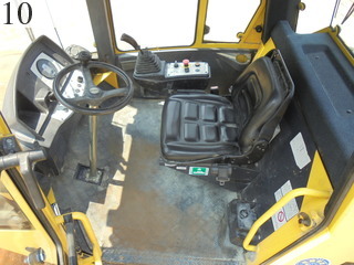 中古建設機械 中古 ボーマク BOMAG ローラー 土工用振動ローラー BW211D-4