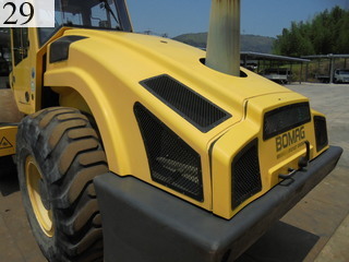 中古建設機械 中古 ボーマク BOMAG ローラー 土工用振動ローラー BW211D-4