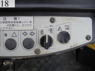 中古建設機械 中古 ボーマク BOMAG ローラー 土工用振動ローラー BW211D-4