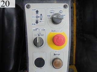 中古建設機械 中古 ボーマク BOMAG ローラー 土工用振動ローラー BW211D-4