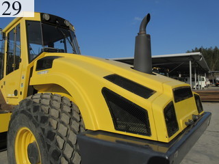 中古建設機械 中古 ボーマク BOMAG ローラー 土工用振動ローラー BW211D-4