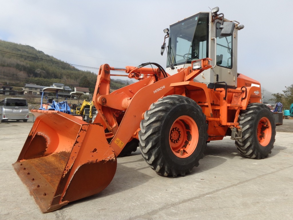 中古建設機械 中古 日立建機 HITACHI ホイール・ローダ １．０立米以上 LX70-5