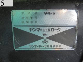 中古建設機械 中古 ヤンマーディーゼル YANMAR ホイール・ローダ １．０立米以下 V4-3