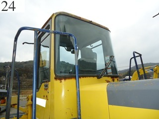 中古建設機械 中古 コマツ KOMATSU ホイール・ローダ １．０立米以上 WA200-3