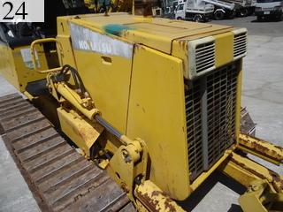 中古建設機械 中古 コマツ KOMATSU ブルドーザ  D21A-7E