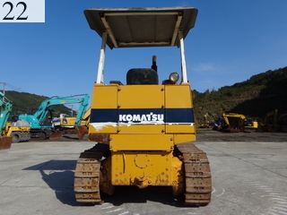 中古建設機械 中古 コマツ KOMATSU ブルドーザ  D31A-18