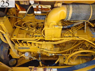 中古建設機械 中古 コマツ KOMATSU ブルドーザ  D31A-18