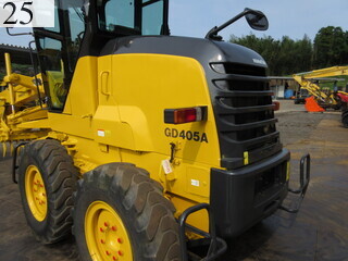 中古建設機械 中古 コマツ KOMATSU モーターグレーダー アーティキュレート式 GD405A-3