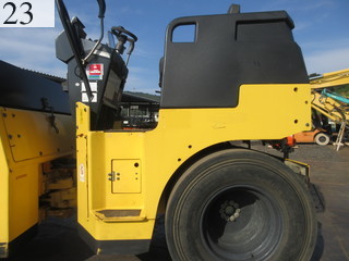 中古建設機械 中古 ボーマク BOMAG ローラー 舗装用振動ローラー BW131ACW-3