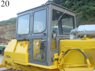 中古建設機械 中古 コマツ KOMATSU ブルドーザ  D53A-18