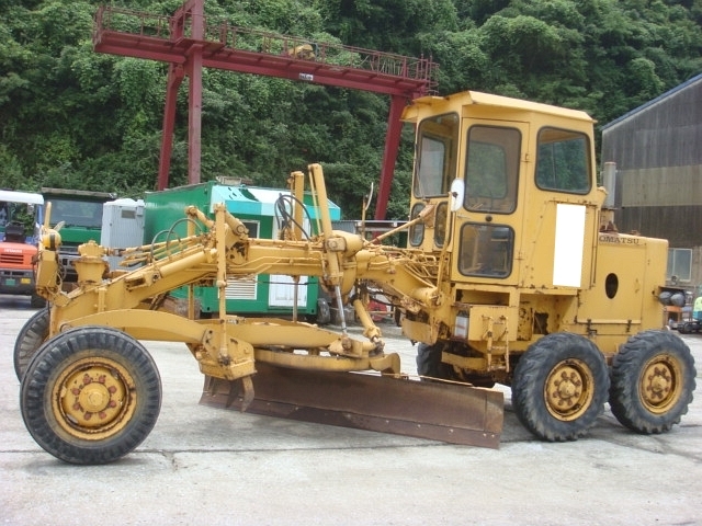 中古建設機械 中古 コマツ KOMATSU モーターグレーダー アーティキュレート式 GD31RC-3A