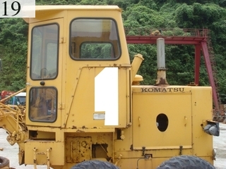 中古建設機械 中古 コマツ KOMATSU モーターグレーダー アーティキュレート式 GD31RC-3A