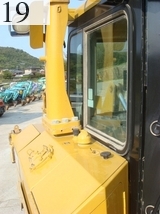 中古建設機械 中古 キャタピラージャパン CATERPILLAR JAPAN ブルドーザ  D8T