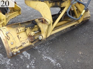 中古建設機械 中古 コマツ KOMATSU モーターグレーダー アーティキュレート式 GD405A-3