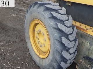 中古建設機械 中古 コマツ KOMATSU モーターグレーダー アーティキュレート式 GD405A-3