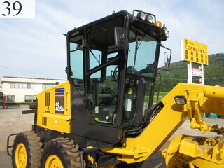 中古建設機械 中古 コマツ KOMATSU モーターグレーダー アーティキュレート式 GD405A-3E0