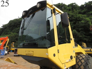 中古建設機械 中古 ボーマク BOMAG ローラー 土工用振動ローラー BW211D-4