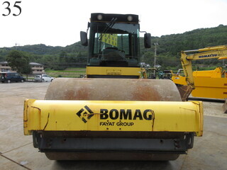 中古建設機械 中古 ボーマク BOMAG ローラー 土工用振動ローラー BW211D-4